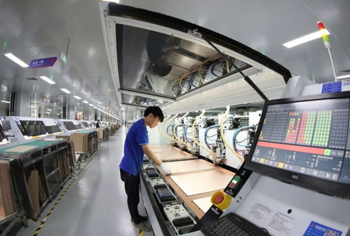 礼赞共和国 苏区展新颜丨赣州 强链集群向新行